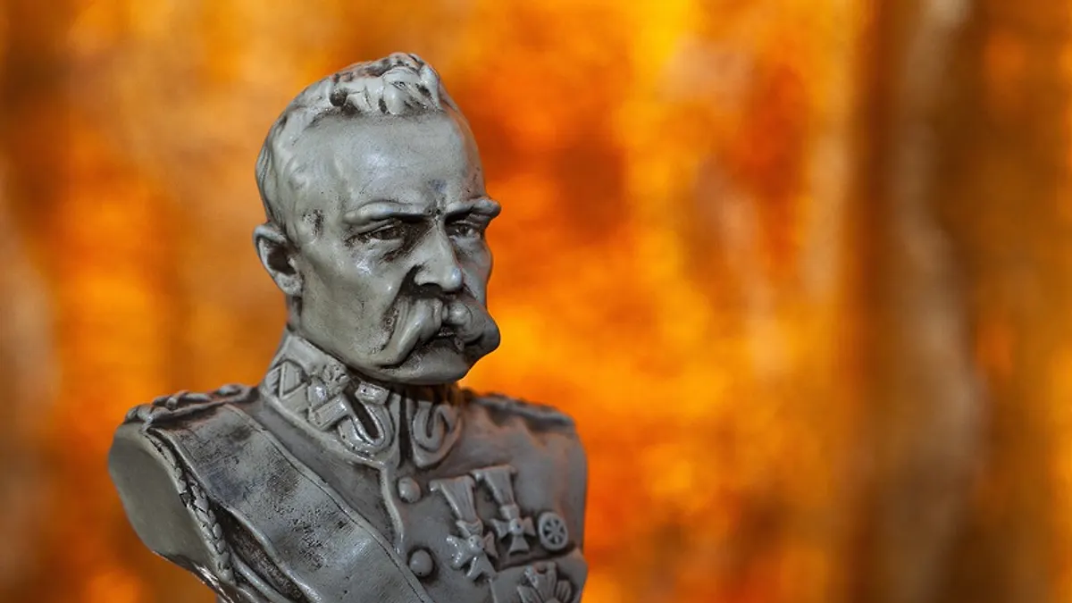 II Rzeczpospolita zaczynała prawie bez kapitału inwestycyjnego