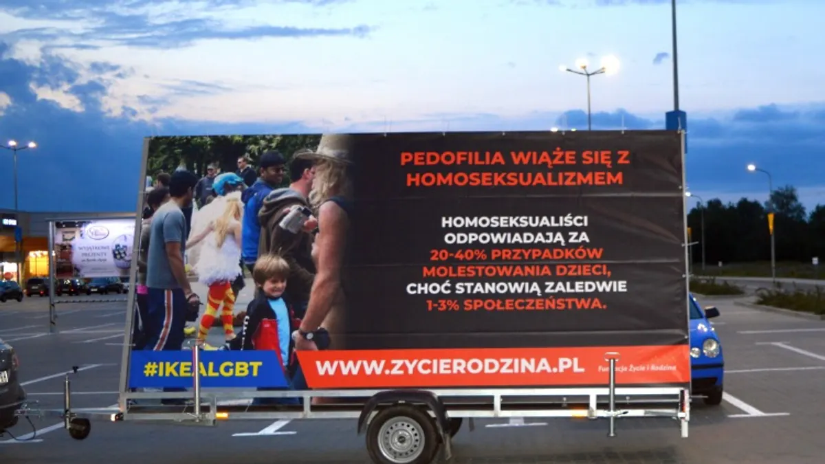 Prawda o LGBT pojawiła się na parkingach przed IKEĄ. Jak wyglądają prawdziwe statystyki?