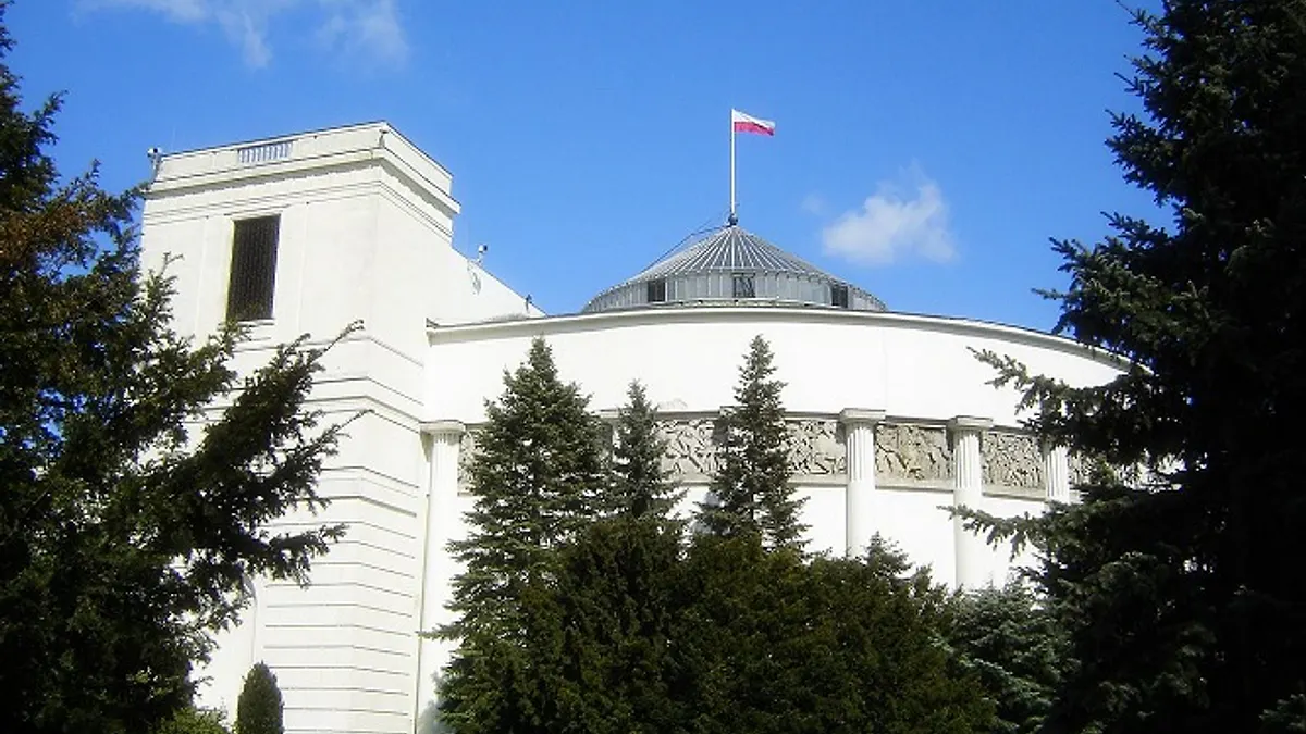 Platforma płacze nad rozlanym mlekiem po głosowaniu w Sejmie