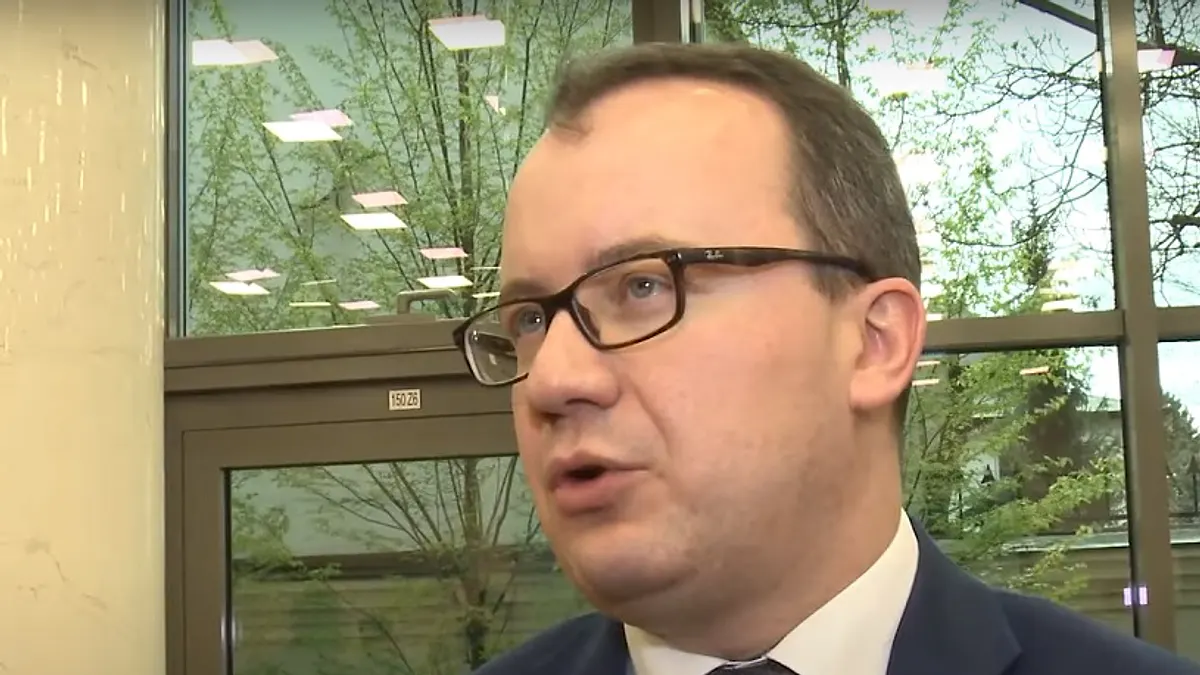 Porażka Adama Bodnara. Deklaracja sprzeciwiająca się ideologii LGBT zgodna z prawem