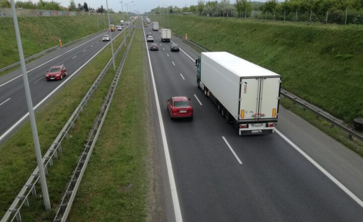 Autostrada A2 w Poznaniu między węzłami Luboń i Krzesiny
