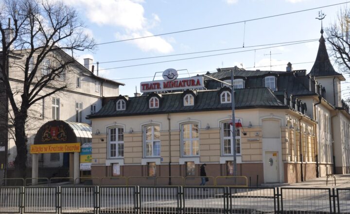 Budynek Miejskiego Teatru Miniatura w Gdańsku