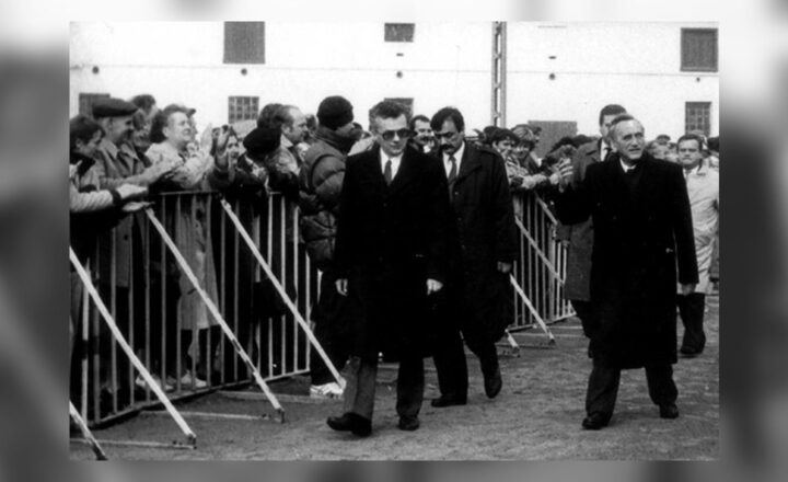Ilustracja do materiału: 24 sierpnia 1989. Mazowiecki został premierem i zmienił polityczną oś Europy