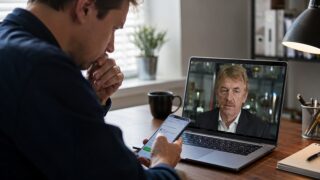 Deepfake z Bońkiem alarmuje. AI coraz łatwiej podszywa się pod znane osoby