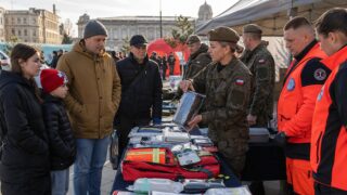 Czy Polska powinna przygotowywać społeczeństwo na wojnę? Między alarmem a paniką